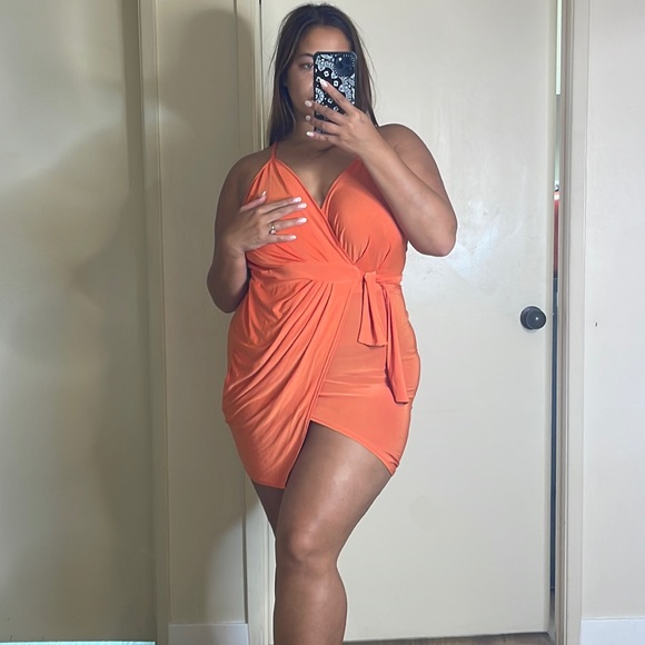 Dresses & Skirts - Dress with tags size 10